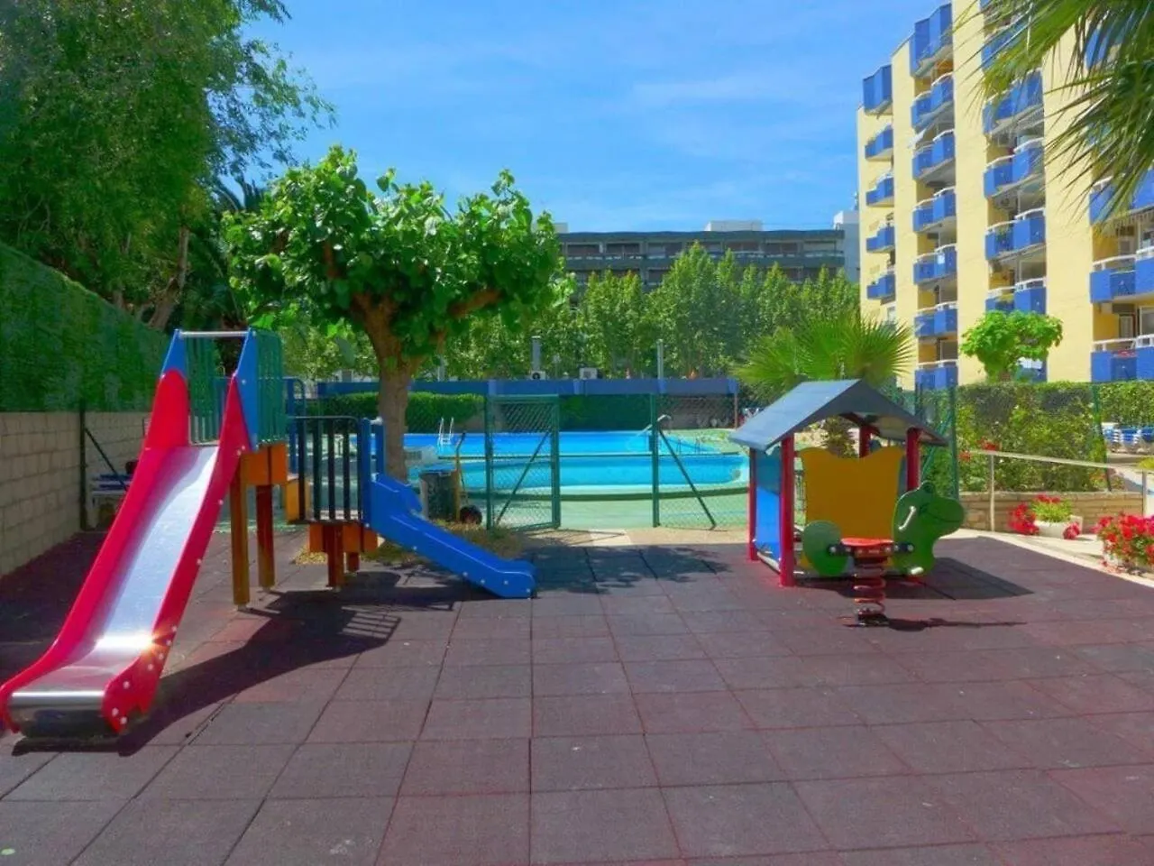 Apartment Acogedor Estudio En Salou Spain